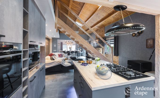 Grande maison de vacances prs de Durbuy pour 9 personnes avec jacuzzi couvert, jardin cltur et espace de jeux