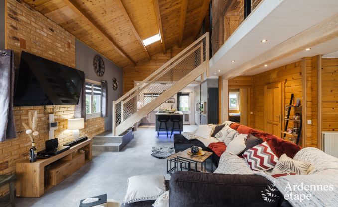 Grande maison de vacances prs de Durbuy pour 9 personnes avec jacuzzi couvert, jardin cltur et espace de jeux