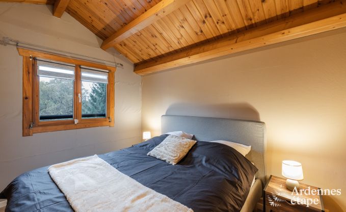 Grande maison de vacances prs de Durbuy pour 9 personnes avec jacuzzi couvert, jardin cltur et espace de jeux