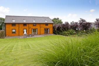 Chalet de vacances avec espace wellness pour 14 pers. à louer à Durbuy