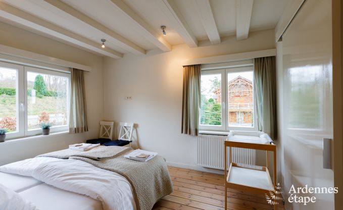 Chalet � Durbuy pour 18 personnes en Ardenne