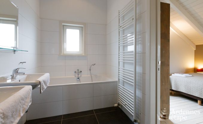 Chalet � Durbuy pour 18 personnes en Ardenne