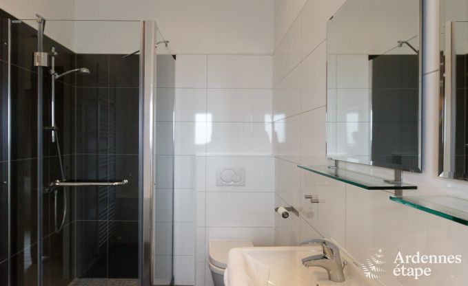 Chalet � Durbuy pour 18 personnes en Ardenne