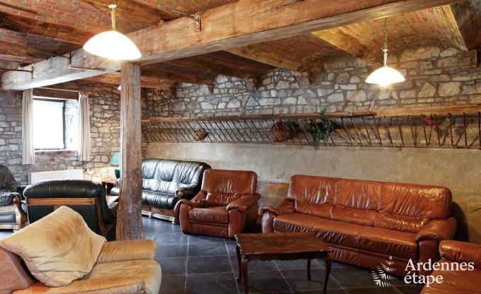 Maison de vacances spacieuse � Durbuy : h�bergement pour 26 personnes avec �quipements modernes en Ardenne