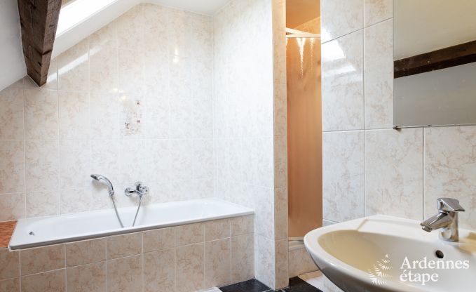 Maison de vacances � Durbuy : 32 personnes, 12 chambres, jardin priv�, c�ur de l'Ardenne belge