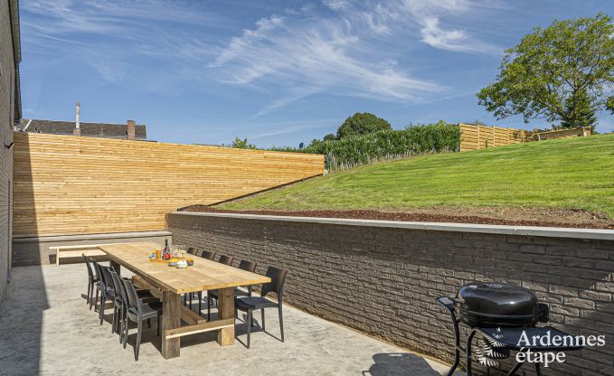 Maison de vacances � Durbuy pour 14 personnes avec 5 chambres, 4 salles de bain et jardin priv�