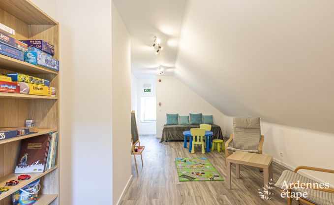 Maison de vacances � Durbuy pour 14 personnes avec 5 chambres, 4 salles de bain et jardin priv�