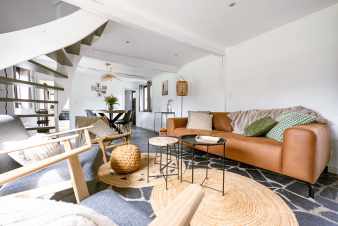 Maison de vacances à Durbuy pour 6 personnes avec sauna, jardin et borne de recharge.