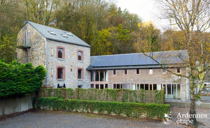 S�jour m�morable � Durbuy : Maison de vacances spacieuse pour 18 personnes avec �quipements de luxe en plein c�ur de l'Ardenne