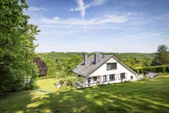 Gîte avec wellness à louer pour 10 personnes en Ardenne (près de Durbuy)