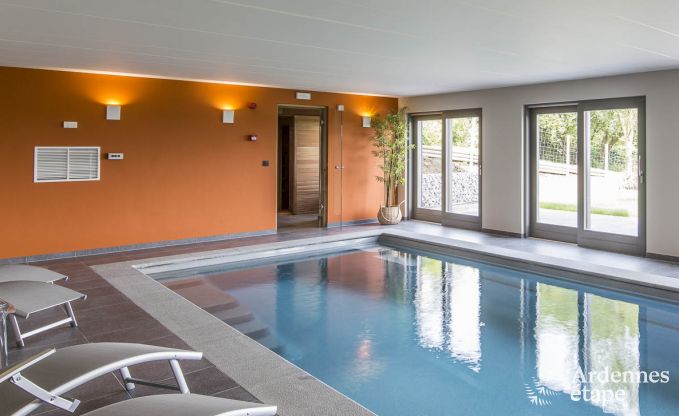 Maison de vacances 5 étoiles avec piscine et sauna à proximité de Durbuy