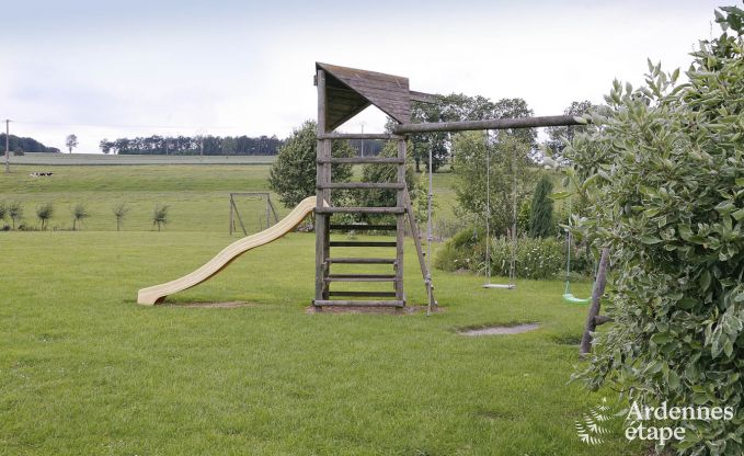 Grande maison de vacances  la ferme  Durbuy, 8 chambres, 7 salles de bain, jardin priv, quipements pour familles et cyclistes, Ardenne