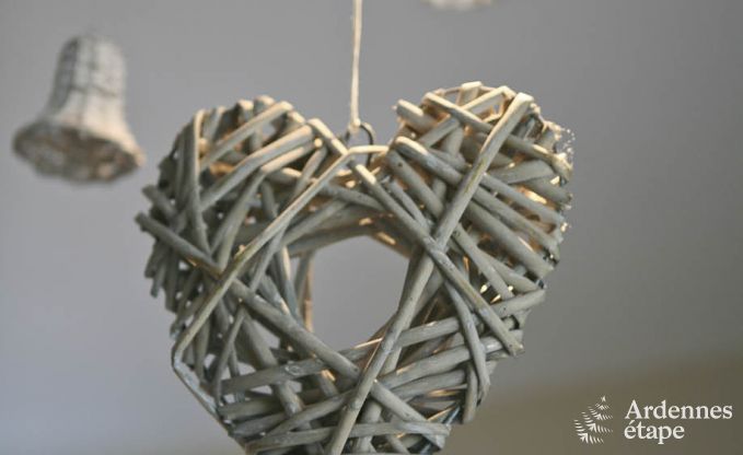 Grande maison de vacances  la ferme  Durbuy, 8 chambres, 7 salles de bain, jardin priv, quipements pour familles et cyclistes, Ardenne