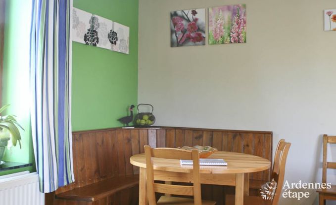 Grande maison de vacances  la ferme  Durbuy, 8 chambres, 7 salles de bain, jardin priv, quipements pour familles et cyclistes, Ardenne