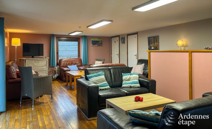 Grande maison de vacances � la ferme � Durbuy, 8 chambres, 7 salles de bain, jardin priv�, �quipements pour familles et cyclistes, Ardenne