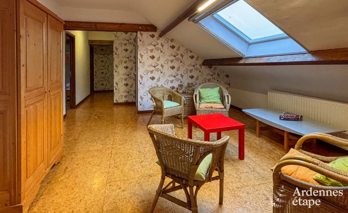 Grande maison de vacances � la ferme � Durbuy, 8 chambres, 7 salles de bain, jardin priv�, �quipements pour familles et cyclistes, Ardenne