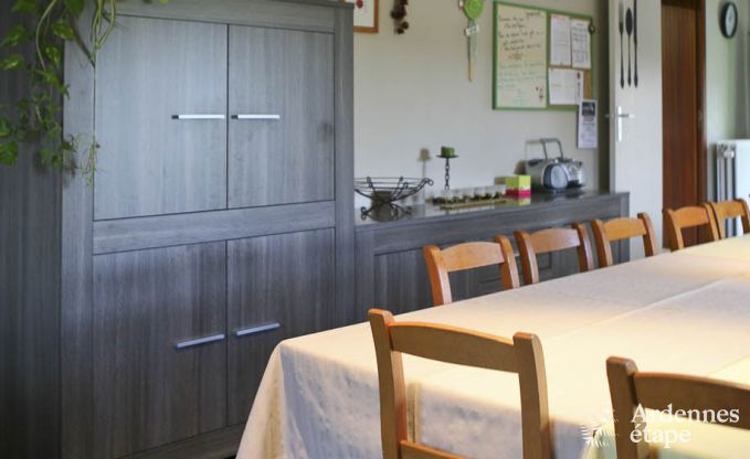 Grande maison de vacances  la ferme  Durbuy, 8 chambres, 7 salles de bain, jardin priv, quipements pour familles et cyclistes, Ardenne