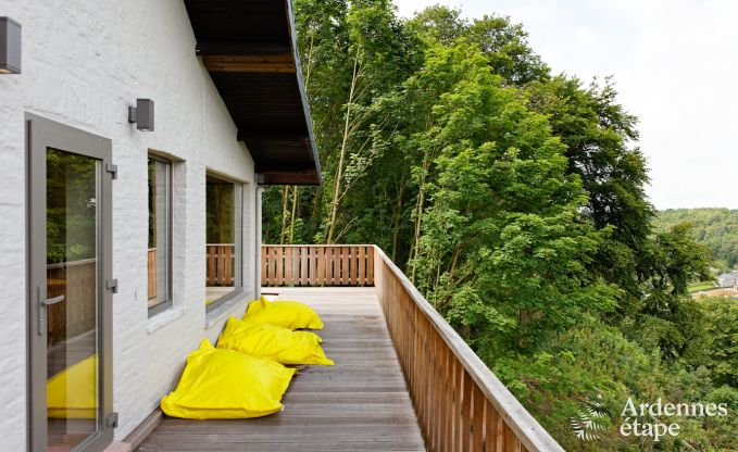 Villa de vacances 4.5 étoiles avec vue et sauna à louer à Durbuy