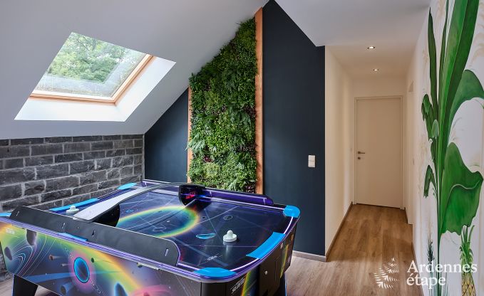 Villa de luxe  Durbuy pour 8 personnes avec jacuzzi, sauna, terrasse couverte et jardin priv