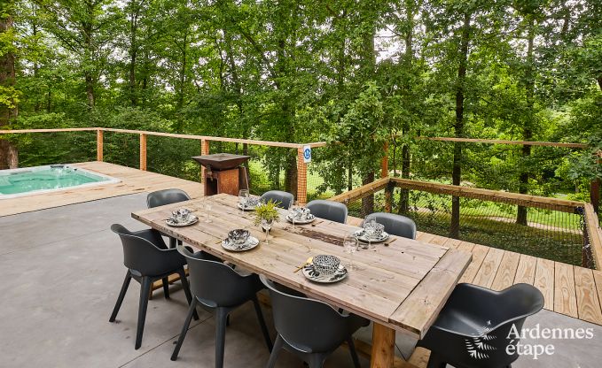 Villa de luxe  Durbuy pour 8 personnes avec jacuzzi, sauna, terrasse couverte et jardin priv