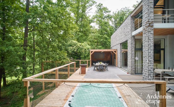 Villa de luxe  Durbuy pour 8 personnes avec jacuzzi, sauna, terrasse couverte et jardin priv