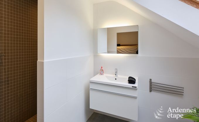 Villa de luxe  Durbuy pour 8 personnes avec jacuzzi, sauna, terrasse couverte et jardin priv