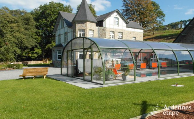 Villa de luxe  Durbuy : hbergement pour 15 personnes avec piscine, spa et nature en Ardenne