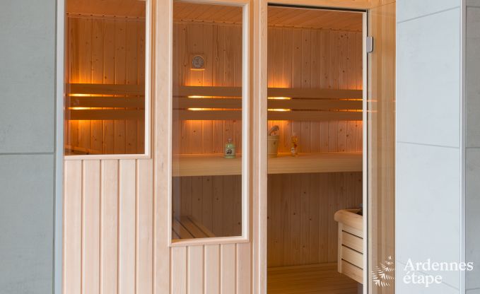 Villa de luxe � Durbuy : h�bergement pour 15 personnes avec piscine, spa et nature en Ardenne