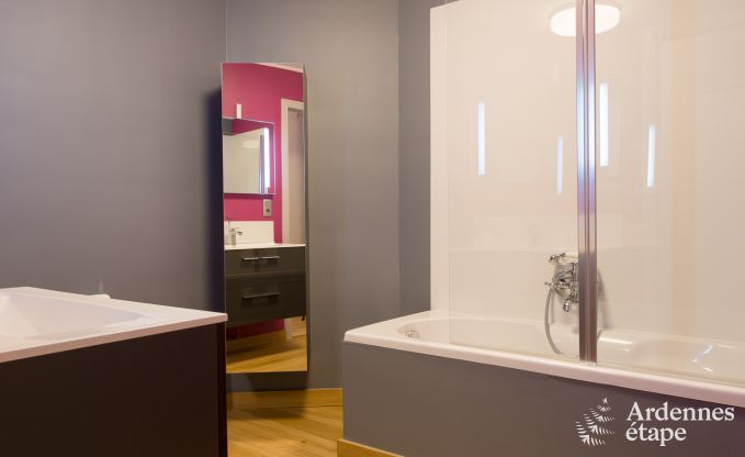 Villa de luxe � Durbuy : h�bergement pour 15 personnes avec piscine, spa et nature en Ardenne