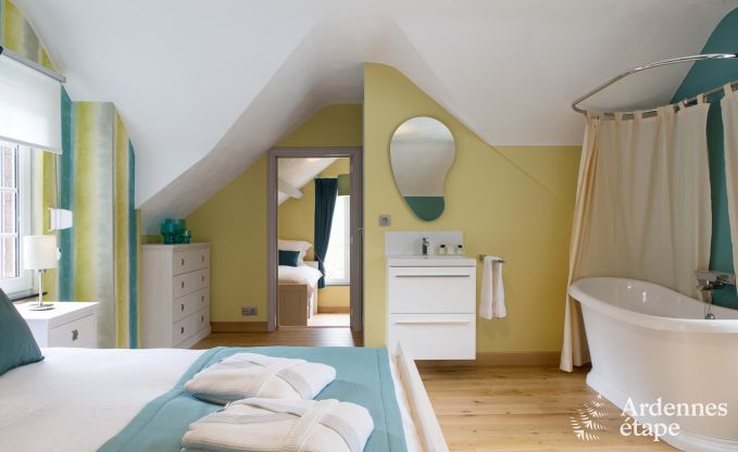 Villa de luxe � Durbuy : h�bergement pour 15 personnes avec piscine, spa et nature en Ardenne