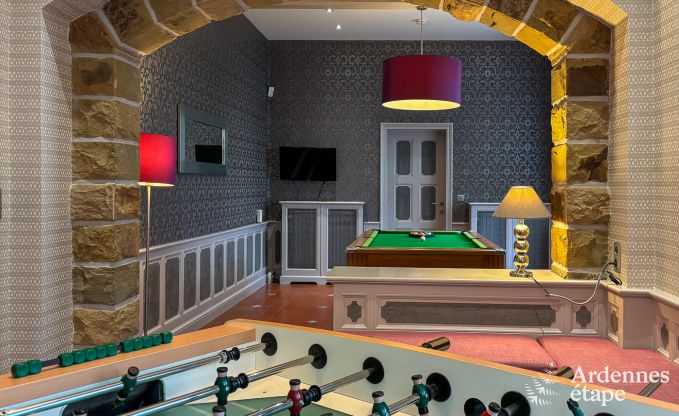 Villa de luxe � Durbuy : h�bergement pour 15 personnes avec piscine, spa et nature en Ardenne