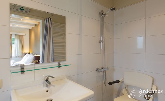 Chalet � Durbuy pour 18 personnes en Ardenne