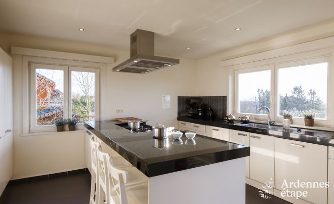 Chalet � Durbuy pour 18 personnes en Ardenne