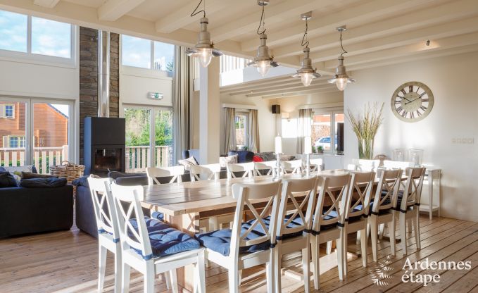 Chalet � Durbuy pour 18 personnes en Ardenne