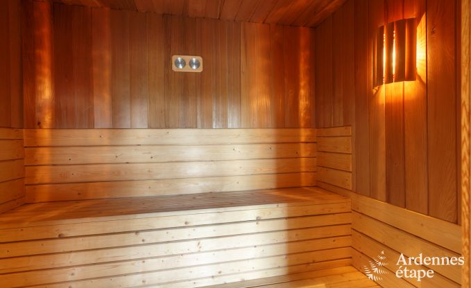 Chalet � Durbuy pour 18 personnes en Ardenne
