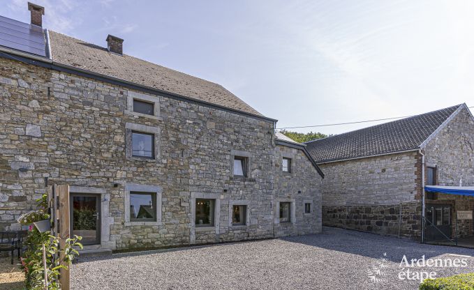 Maison de vacances  Durbuy pour 14 personnes avec 5 chambres, 4 salles de bain et jardin priv