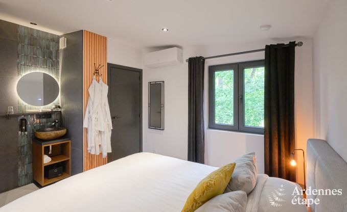 Maison de vacances avec jacuzzi et int�rieur moderne � Durbuy, id�al pour 2 couples ou famille de 4