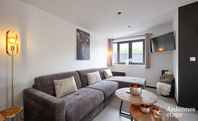 Maison de vacances avec jacuzzi et int�rieur moderne � Durbuy, id�al pour 2 couples ou famille de 4