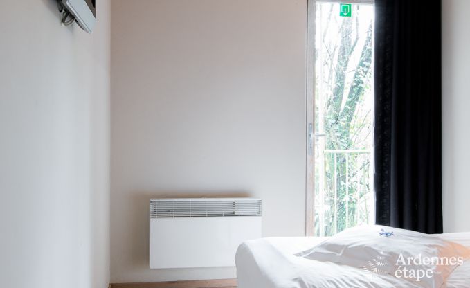 Sjour mmorable  Durbuy : Maison de vacances spacieuse pour 18 personnes avec quipements de luxe en plein cur de l'Ardenne