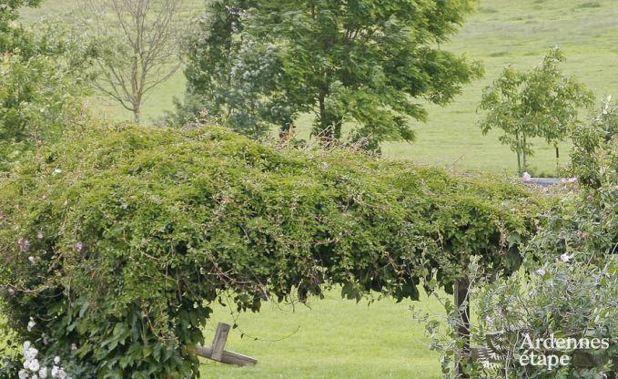 Grande maison de vacances  la ferme  Durbuy, 8 chambres, 7 salles de bain, jardin priv, quipements pour familles et cyclistes, Ardenne
