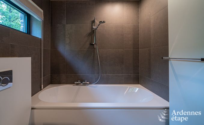 Villa spacieuse pour 8 personnes  Durbuy avec sauna, jacuzzi et jardin priv