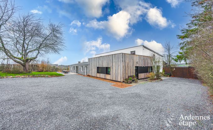 Spacieuse villa de luxe avec sauna, jardin priv et bar, prs de Durbuy