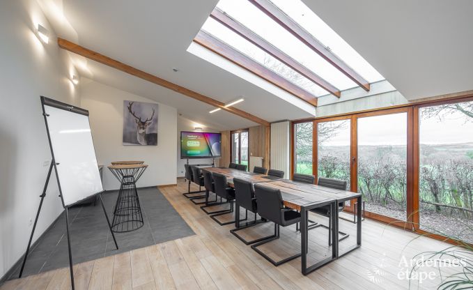 Spacieuse villa de luxe avec sauna, jardin priv et bar, prs de Durbuy