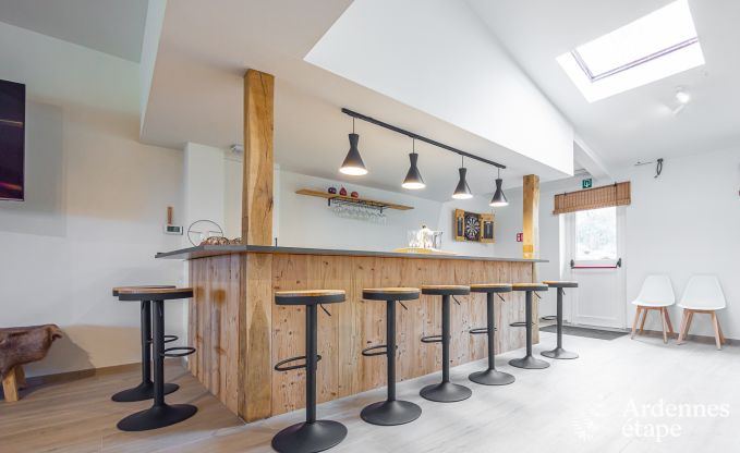 Spacieuse villa de luxe avec sauna, jardin priv et bar, prs de Durbuy