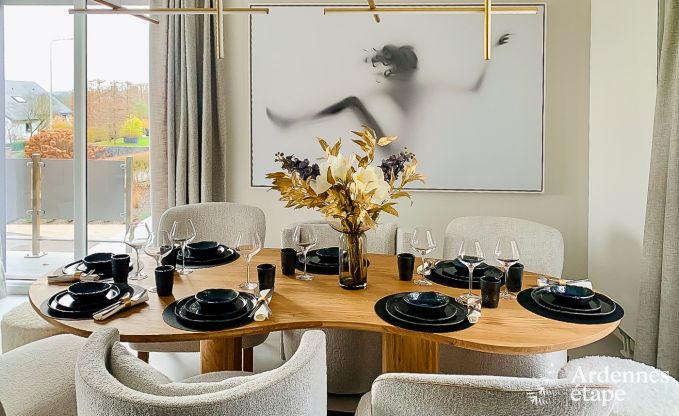 Villa de luxe  Durbuy : profitez du bien-tre, de l'art et de la nature pour 8 personnes