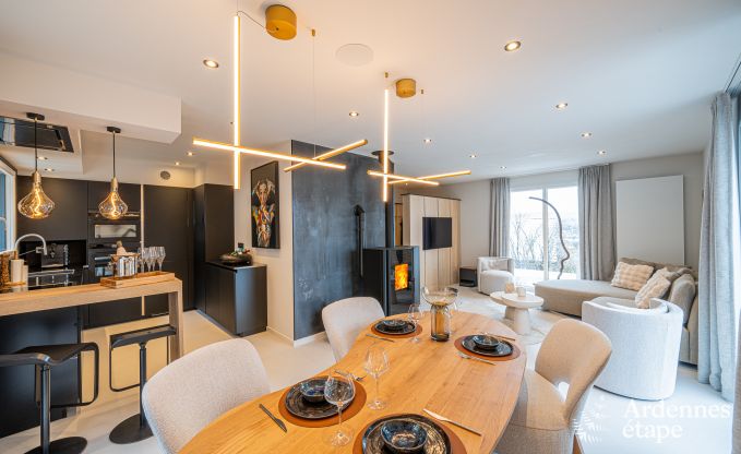 Villa de luxe  Durbuy : profitez du bien-tre, de l'art et de la nature pour 8 personnes