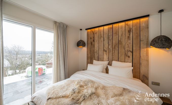 Villa de luxe  Durbuy : profitez du bien-tre, de l'art et de la nature pour 8 personnes