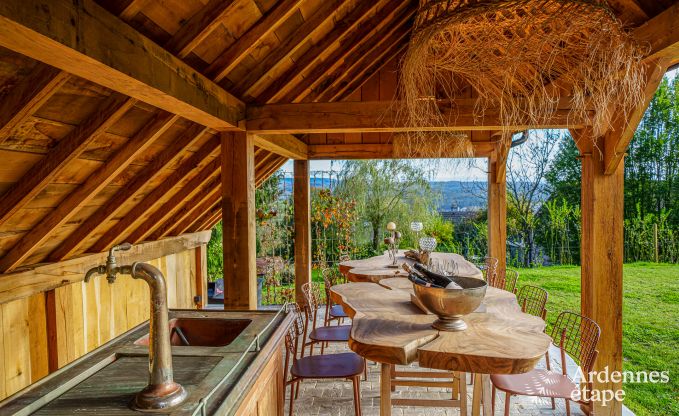 Villa de luxe  Durbuy : profitez du bien-tre, de l'art et de la nature pour 8 personnes