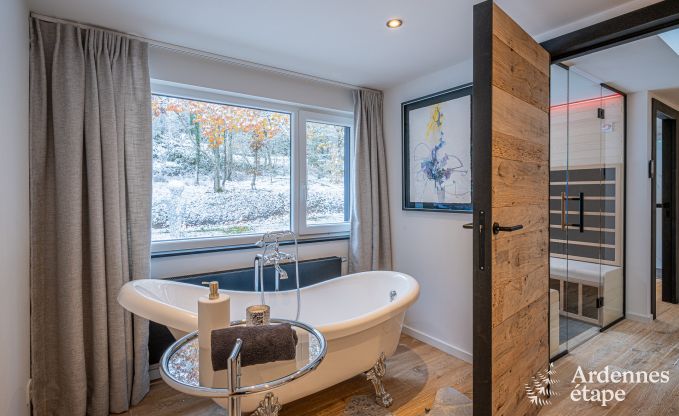 Villa de luxe  Durbuy : profitez du bien-tre, de l'art et de la nature pour 8 personnes