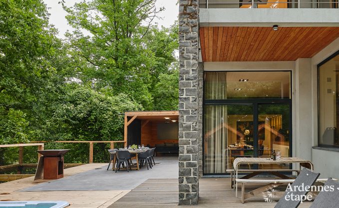 Villa de luxe  Durbuy pour 8 personnes avec jacuzzi, sauna, terrasse couverte et jardin priv